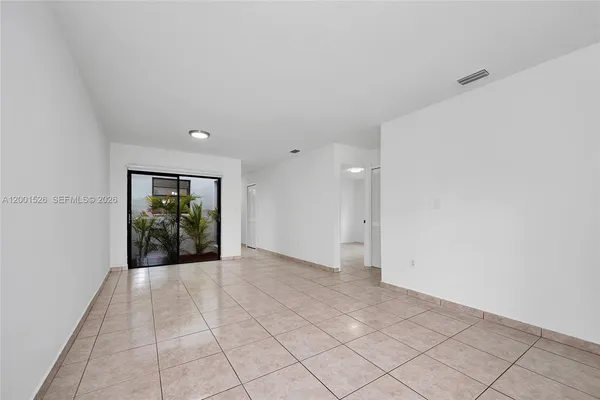 $3,250 | 6427 Southwest 135th Avenue, Miami, FL 33183
