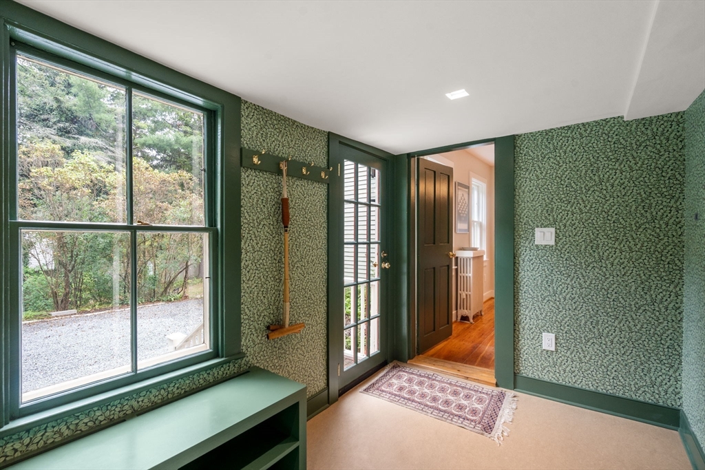 25 Farm Road Sherborn, MA 01770 - Photo 18 of 42 Gallery Image 18