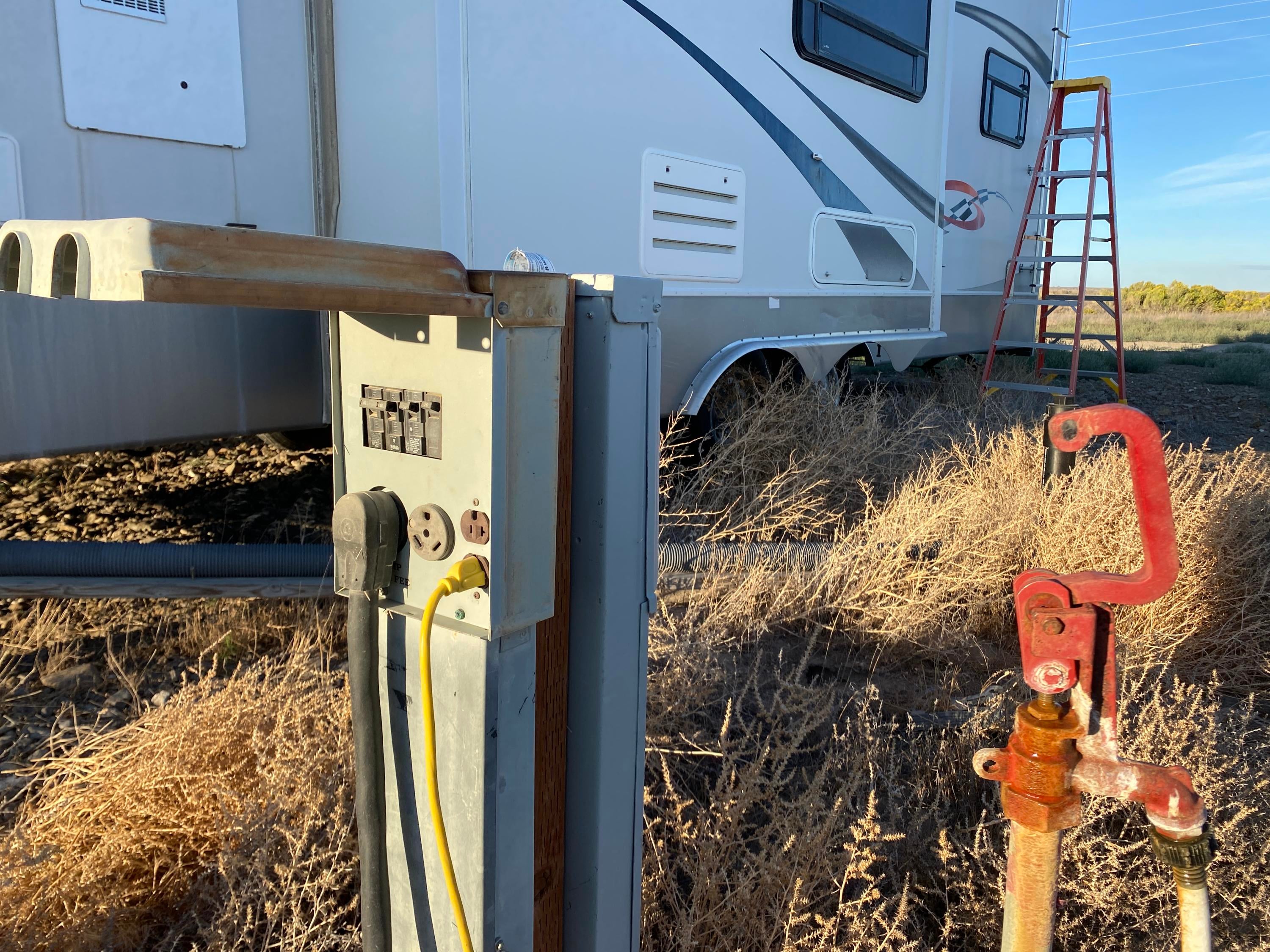 56340 Oil Dri Road Silver Lake, OR 97638 - Photo 32 of 34 RV hookups & extra septic system