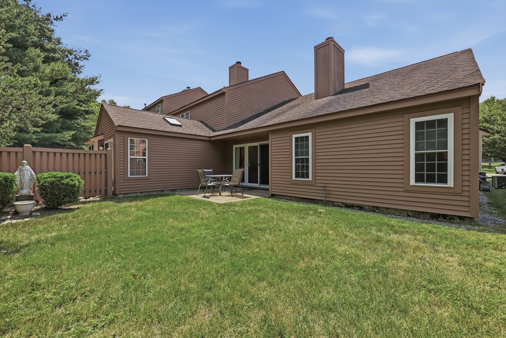 200 Ridgefield Circle, Unit 200A Clinton, MA 01510 - Photo 24 of 25