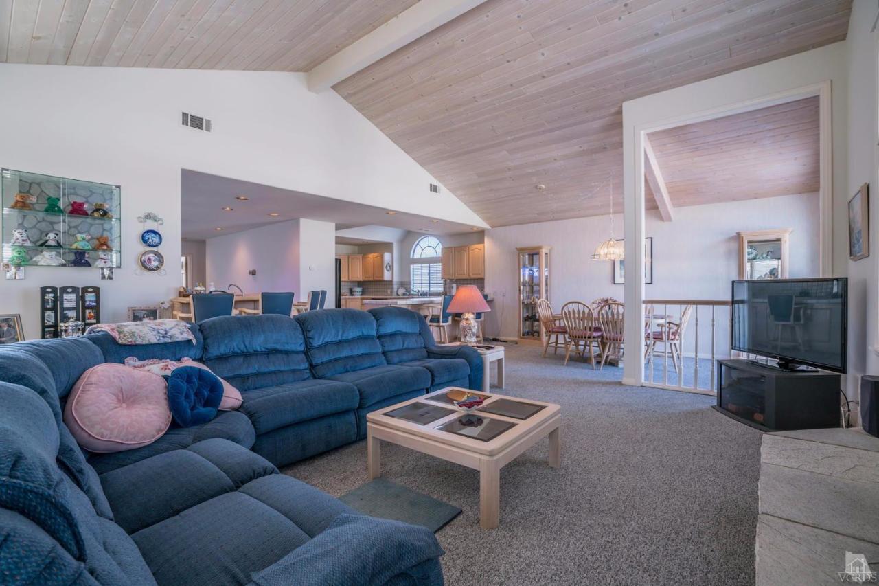 5028 Dolphin Way Oxnard, CA 93035 - Photo 8 of 35 Additional Photo