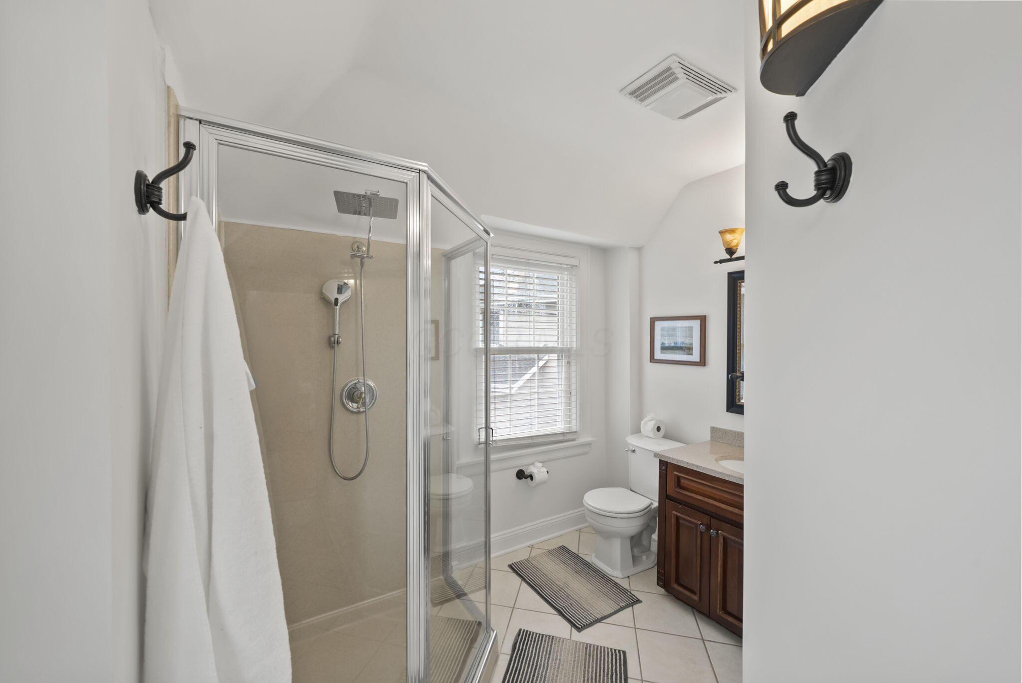 1872 Stanford Road Columbus, OH 43212 - Photo 54 of 107