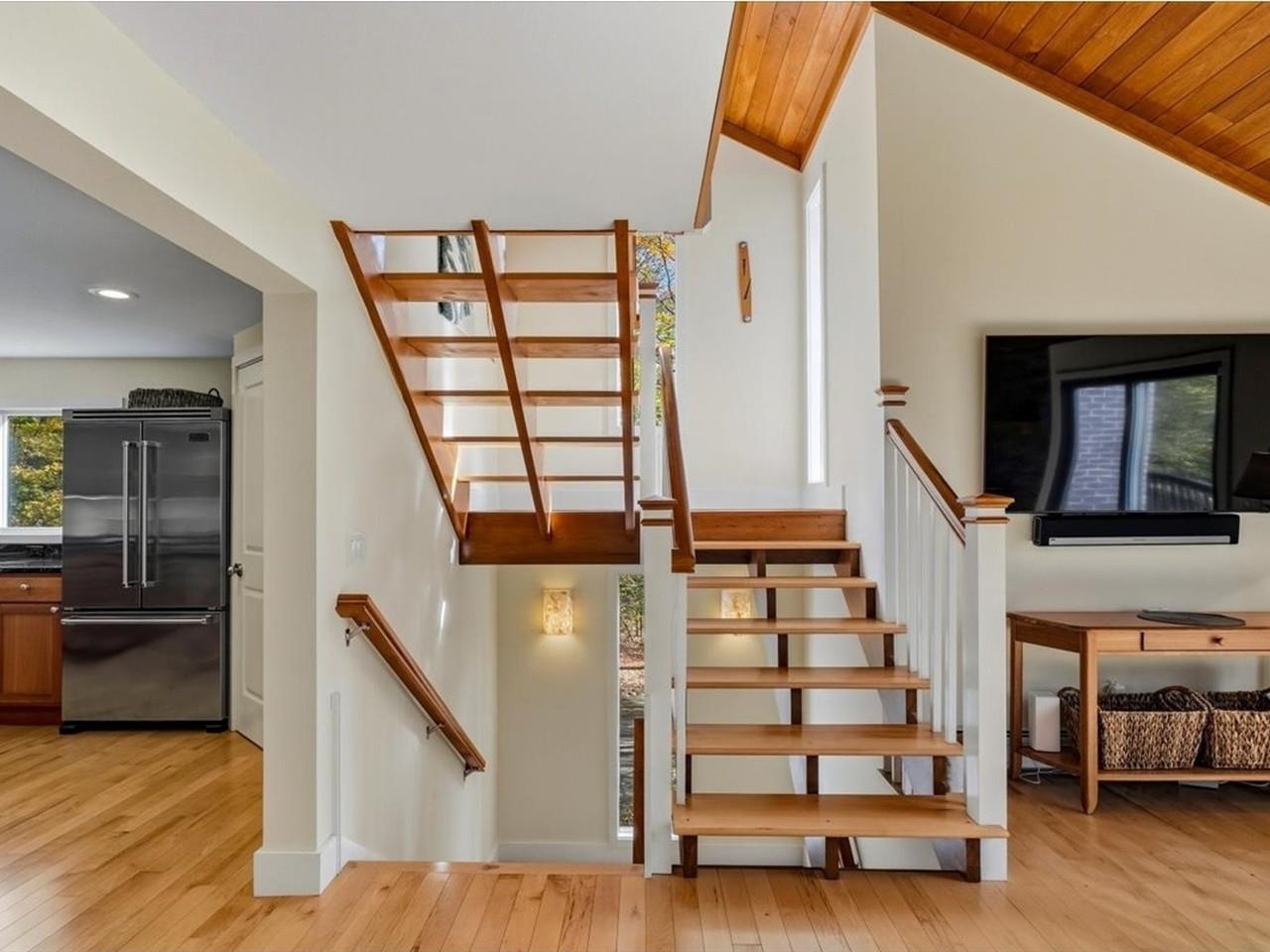 185 Maple Road Stowe, VT 05672 - Photo 16 of 49