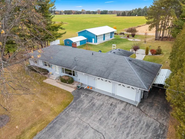 $334,900 | W3834 Highway 64, Marinette, WI 54143