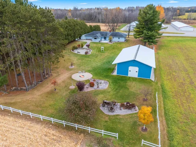 $334,900 | W3834 Highway 64, Marinette, WI 54143