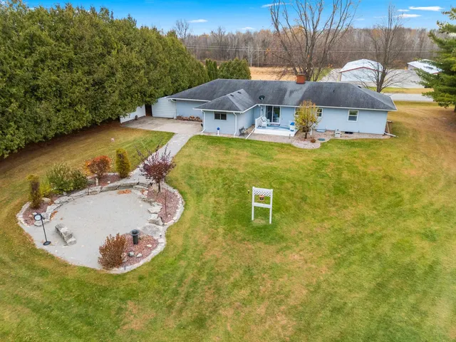 $334,900 | W3834 Highway 64, Marinette, WI 54143
