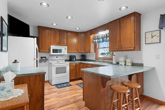 $334,900 | W3834 Highway 64, Marinette, WI 54143