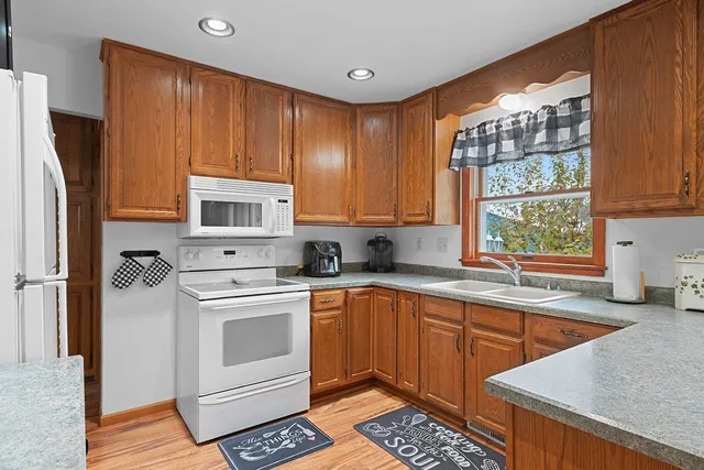 $334,900 | W3834 Highway 64, Marinette, WI 54143