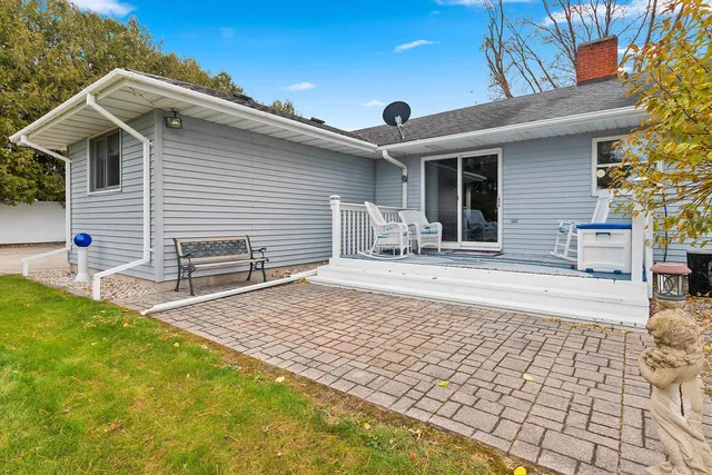 $334,900 | W3834 Highway 64, Marinette, WI 54143