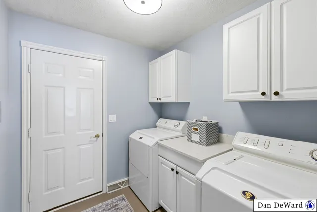 $549,900 | 11410 Windsor Drive Northeast, Sparta, MI 49345