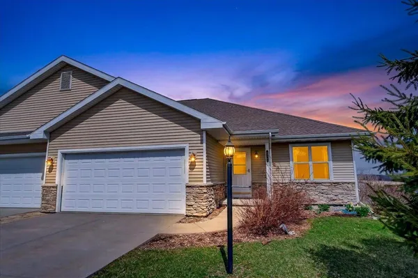 $399,900 | 1818 Fjord Pass, Mount Horeb, WI 53572