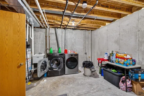 $399,900 | 1818 Fjord Pass, Mount Horeb, WI 53572