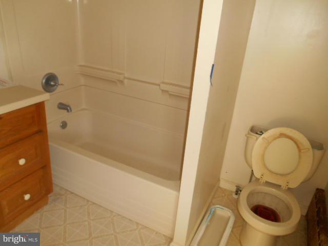 6035 Bicknell Road Indian Head, MD 20640 - Photo 9 of 11 Bath