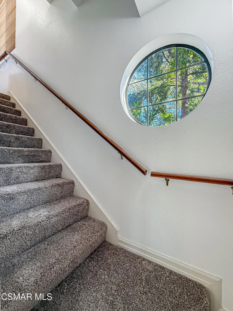 4007 Doneva Road Moorpark, CA 93021 - Photo 42 of 58 a view of entryway