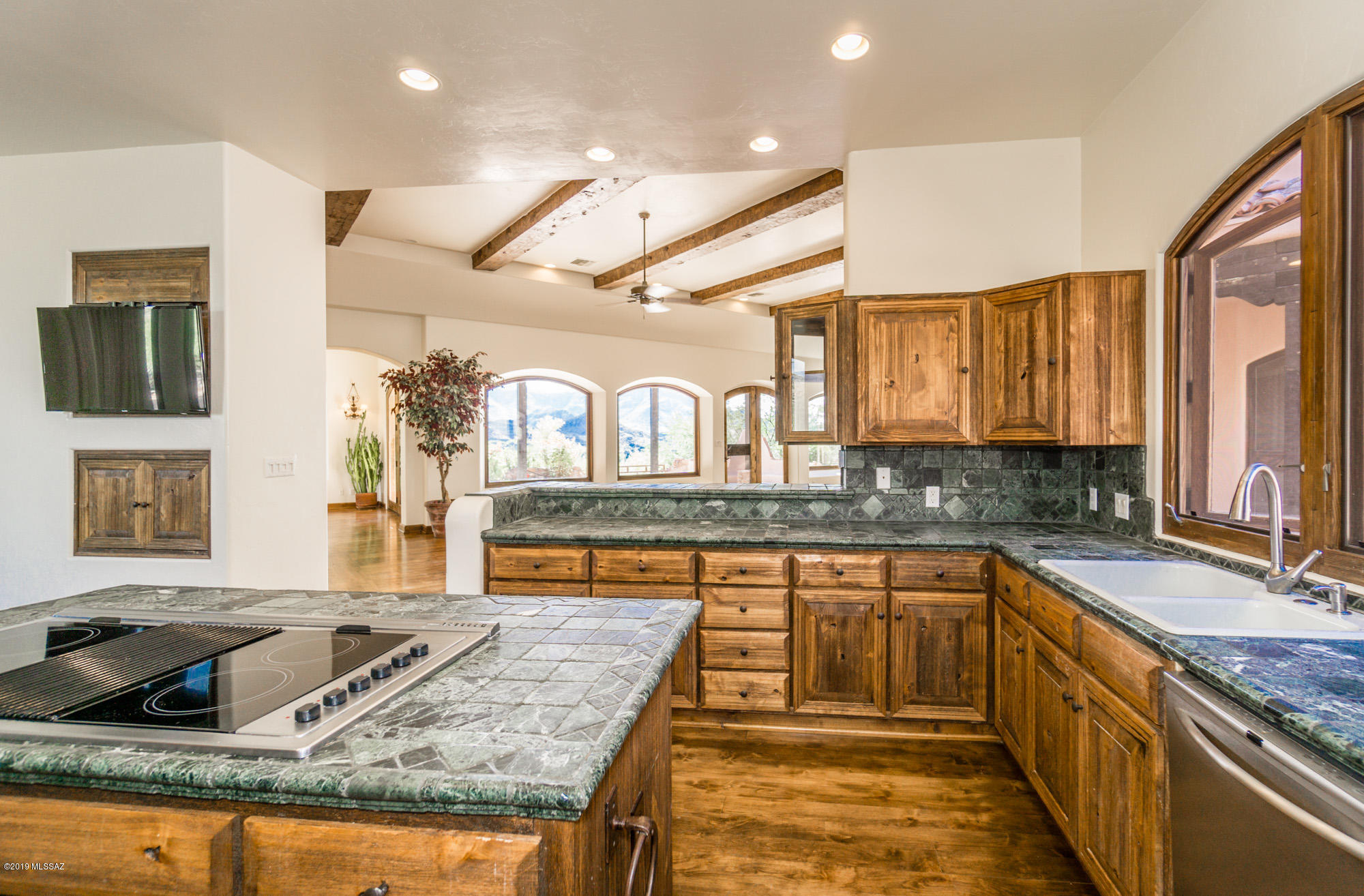 1052 Morning Star Drive Rio Rico, AZ 85648 - Photo 14 of 48 Gallery Image 14