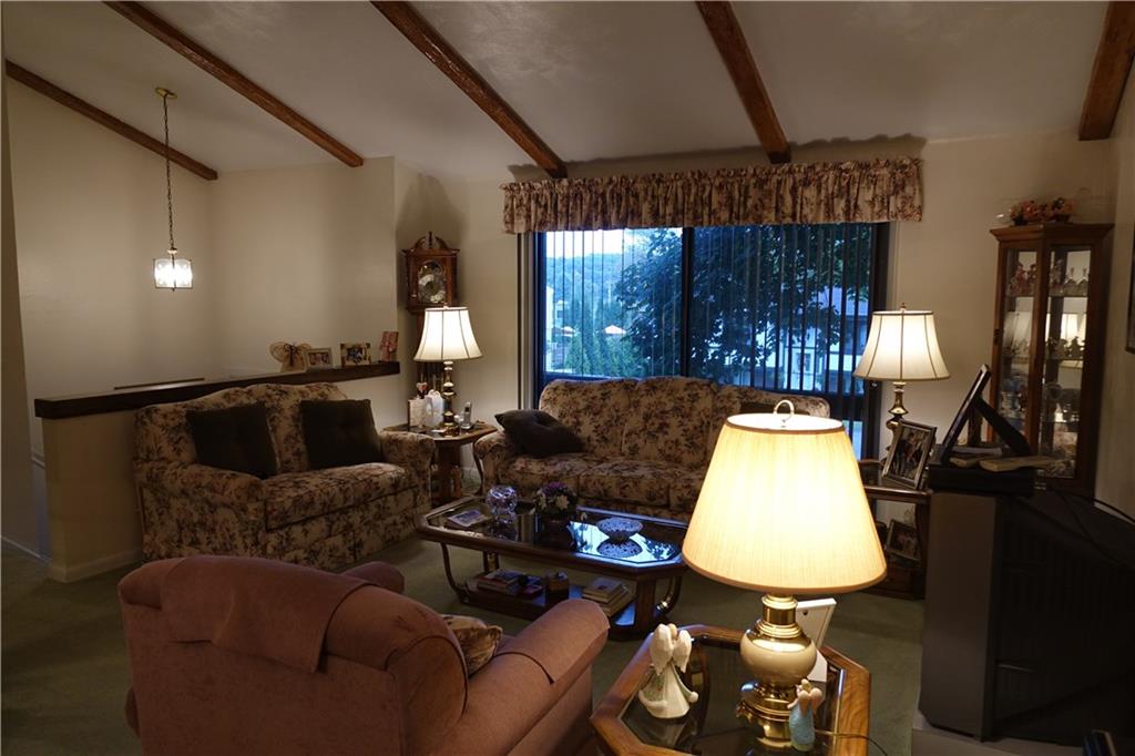112 Ayleshire Road Butler, PA 16001 - Photo 5 of 23 Gallery Image 5