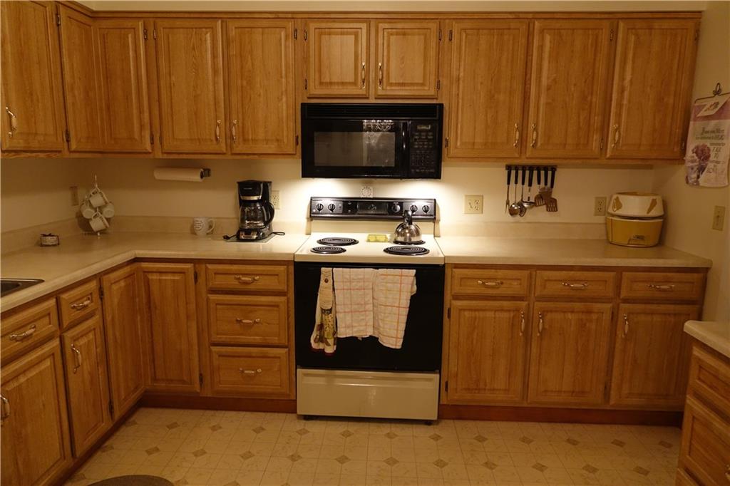 112 Ayleshire Road Butler, PA 16001 - Photo 8 of 23 Gallery Image 8