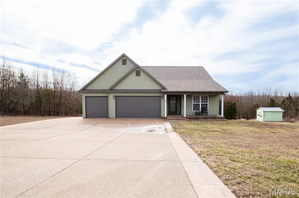 $374,900 | 238 Autumn Ridge Drive, Cuba, MO 65453