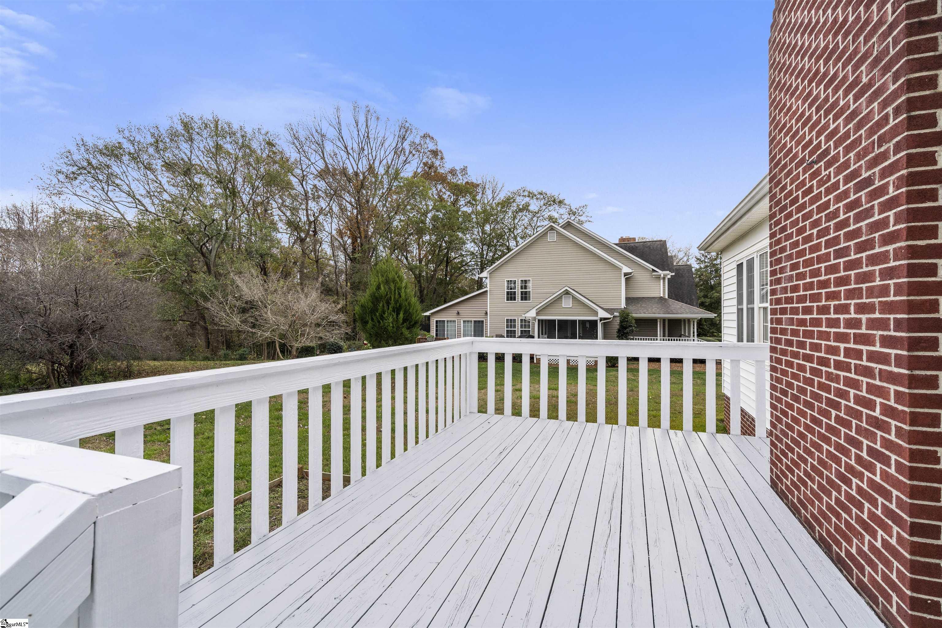 201 Spring Lake Loop Simpsonville, SC 29681 - Photo 5 of 31