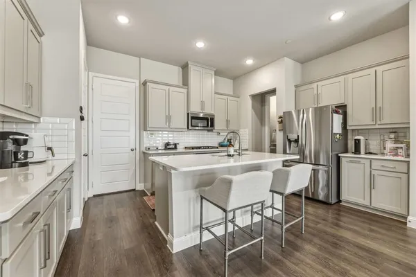 $2,700 | 4937 Barcelona Avenue, McKinney, TX 75070