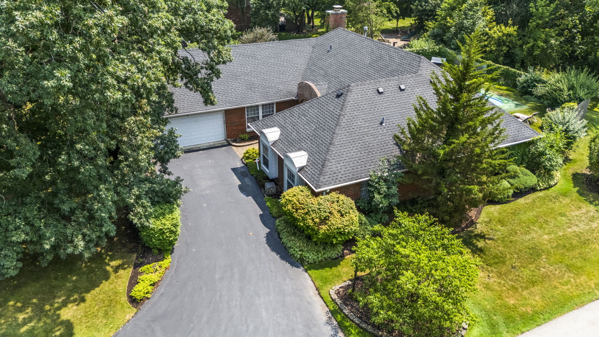 1 Oak Creek Road Rolling Meadows, IL 60008 - Photo 31 of 39