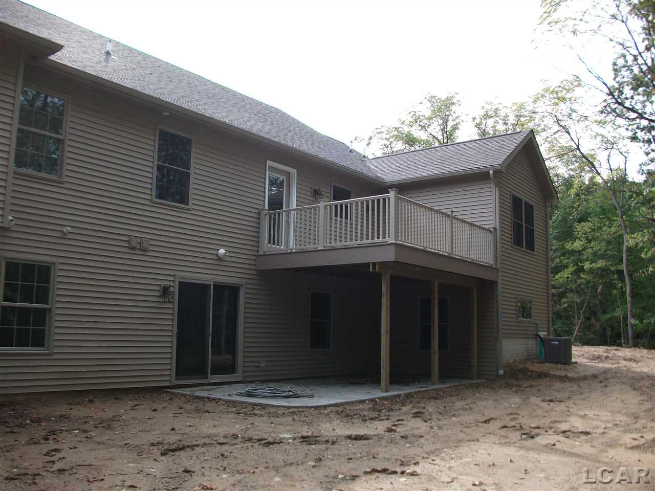 1631 Rivers Edge Court Adrian, MI 49221 - Photo 2 of 39