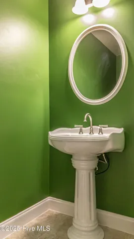 $2,000 | 401 Longwood Place, Aberdeen, NC 28315