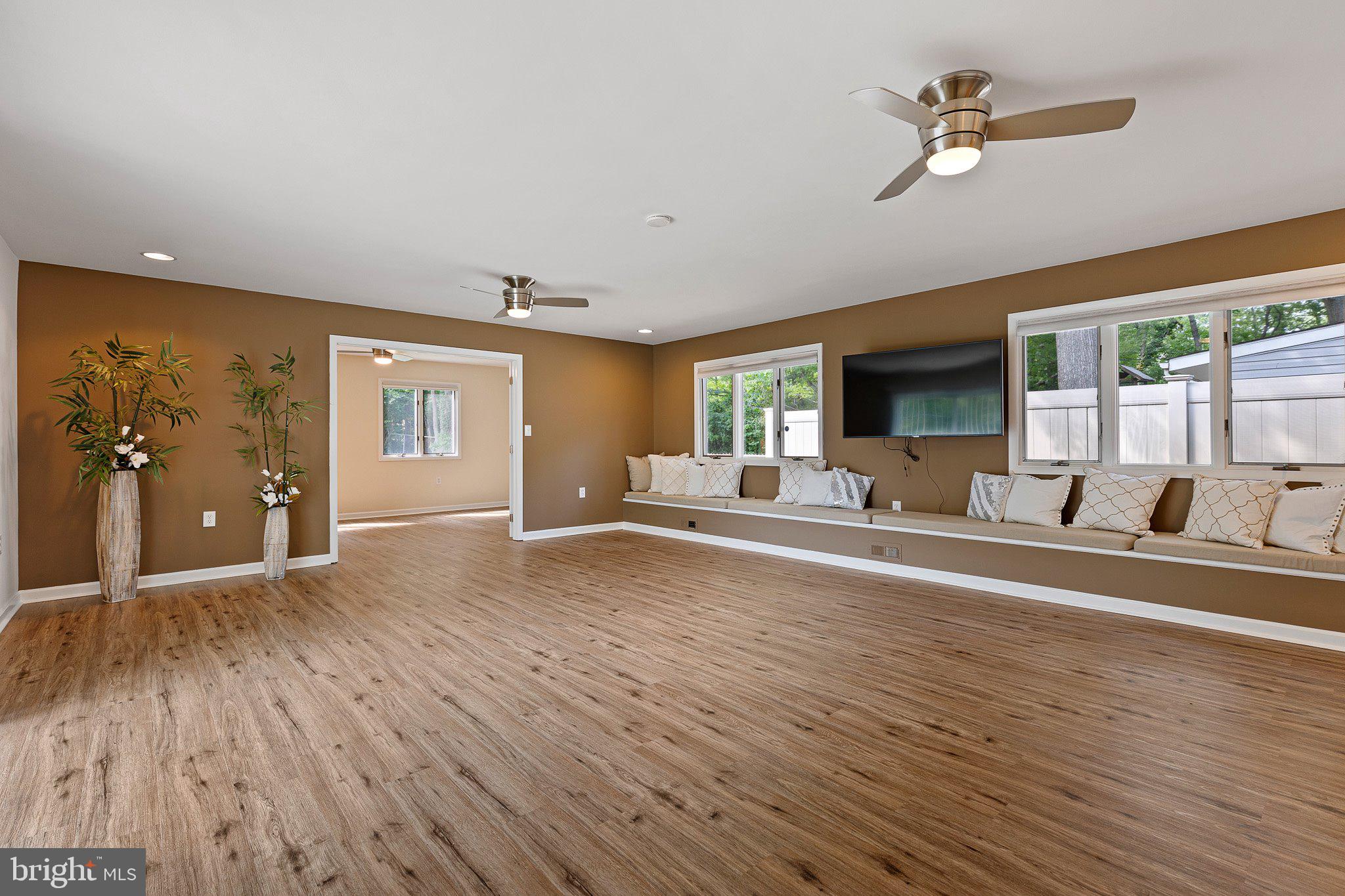1233 Crestover Road Wilmington, DE 19803 - Photo 9 of 26 Family Room