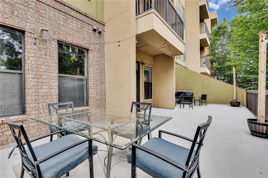 425 Chapel Street Southwest, Unit 2107 Atlanta, GA 30313 - Photo 37 of 43