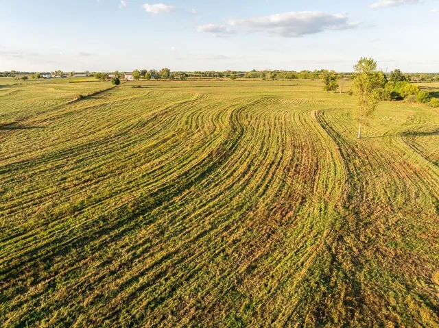 $237,500 | 2 East 343rd Street, Archie, MO 64725