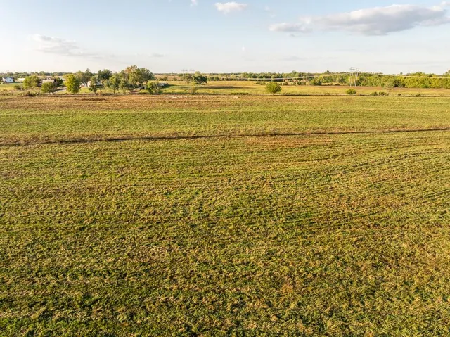 $237,500 | 2 East 343rd Street, Archie, MO 64725