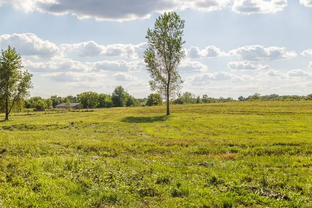 $237,500 | 2 East 343rd Street, Archie, MO 64725