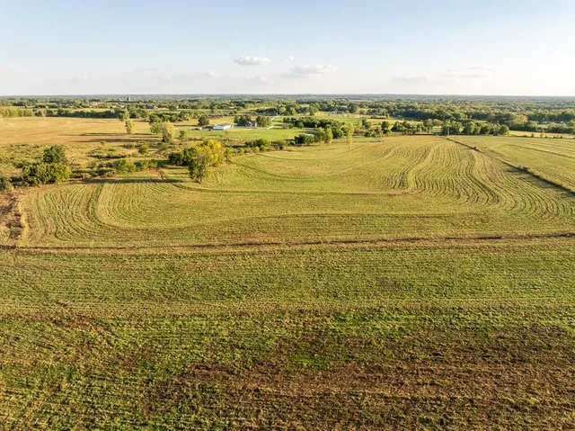 $237,500 | 2 East 343rd Street, Archie, MO 64725