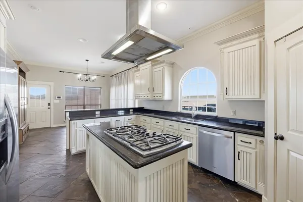 $599,900 | 11740 Ridgecrest, Beaumont, TX 77705