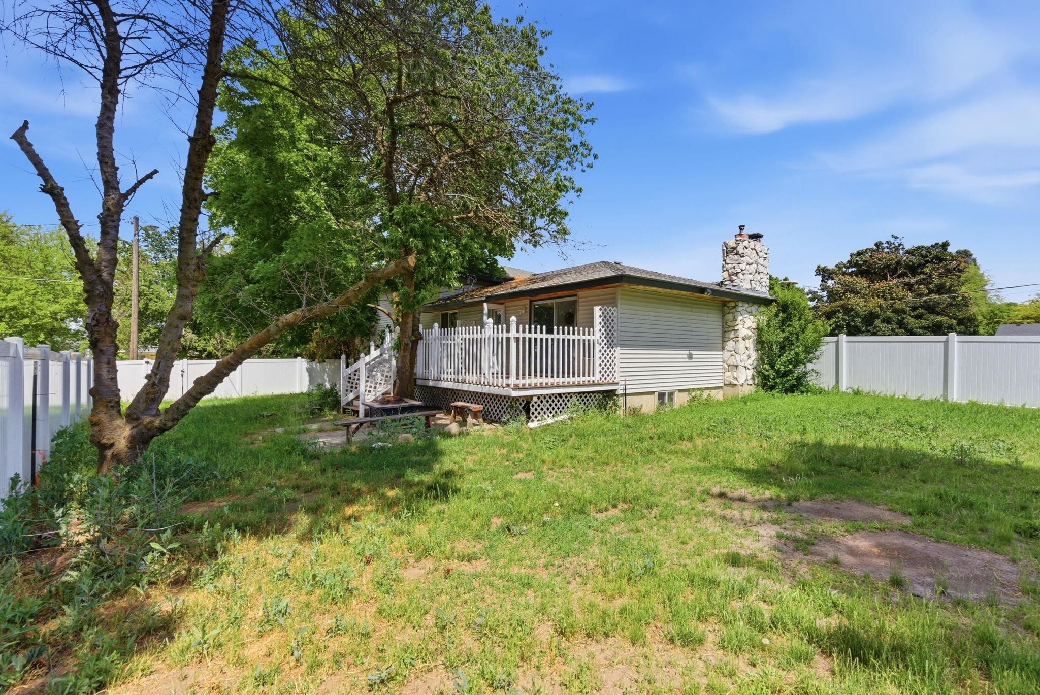 806 South Adams Road Spokane Valley, WA 99037 - Photo 45 of 50