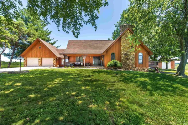 $449,900 | 5687 South County Road 450 West, Carlisle, IN 47838