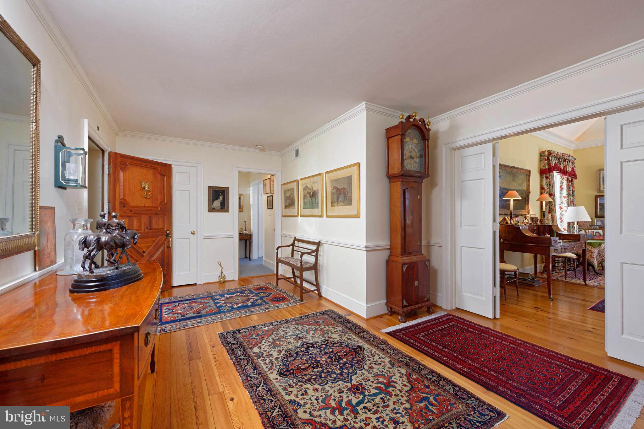 4392 Carrington Road Markham, VA 22643 - Photo 5 of 59 a living room with furniture rug and wooden floor