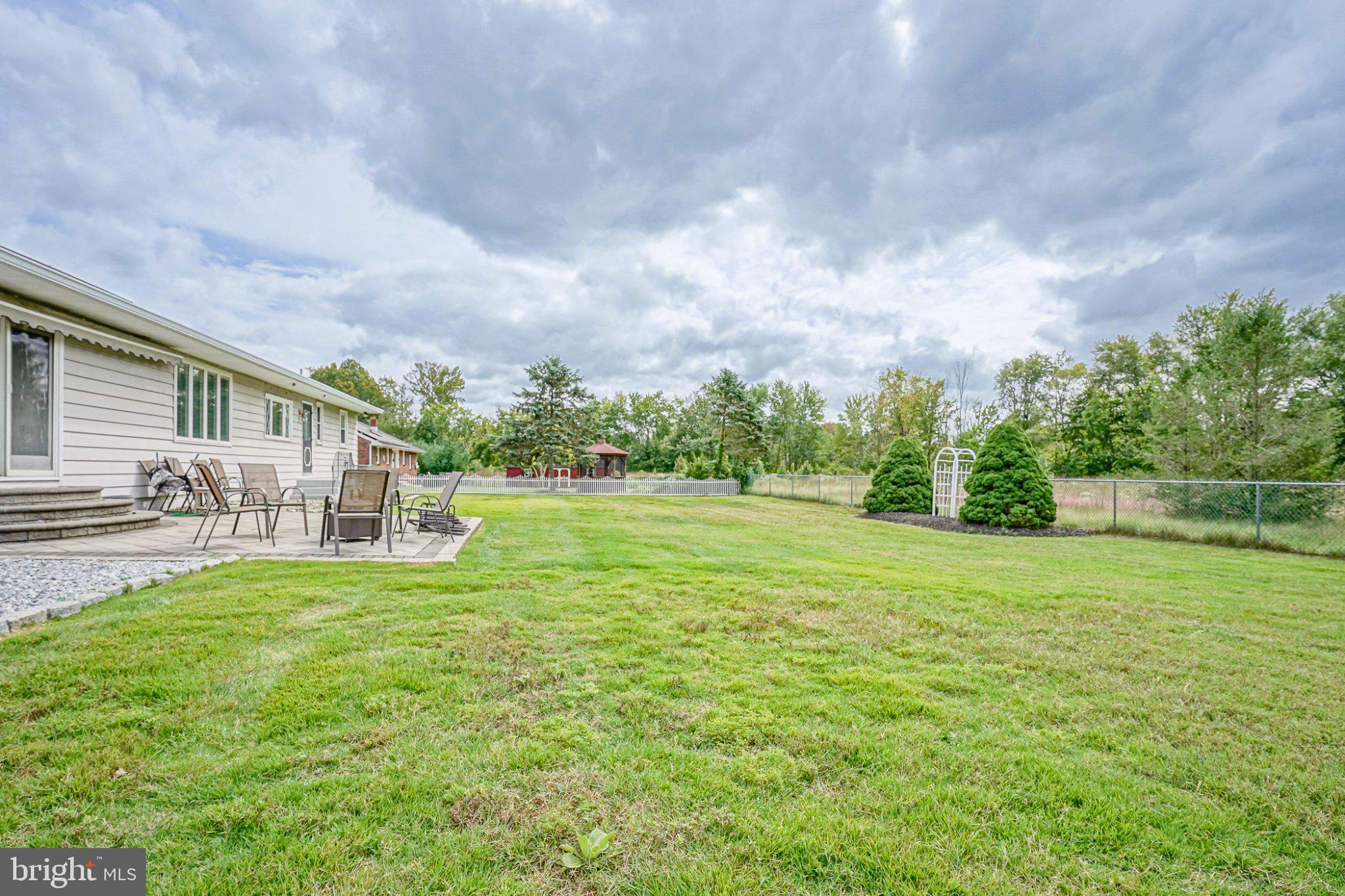 356 Democrat Road Gibbstown, NJ 08027 - Photo 33 of 34 Gallery Image 33