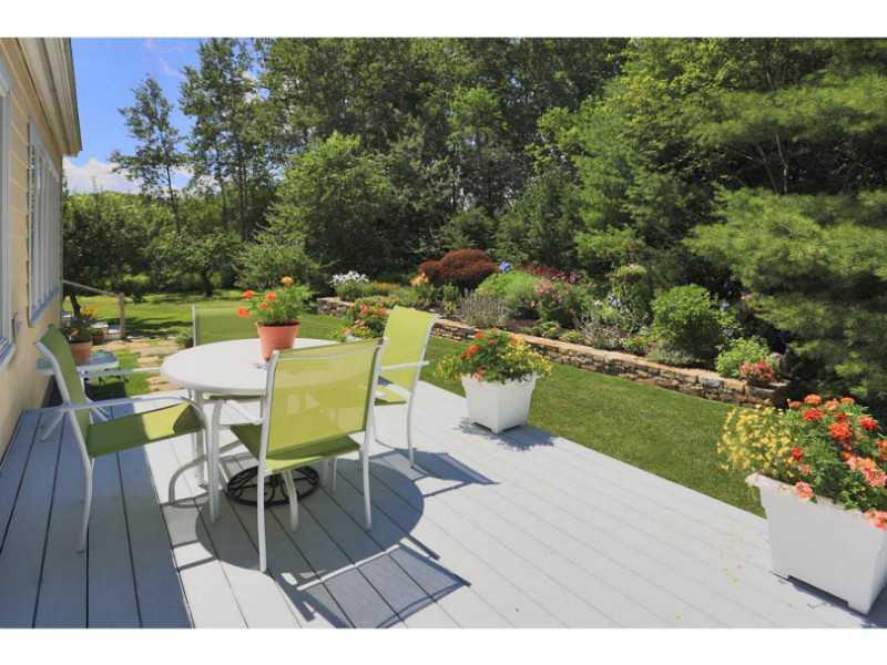 30 Jacobs Landing Boothbay, ME 04537 - Photo 6 of 25 Patio/Deck.