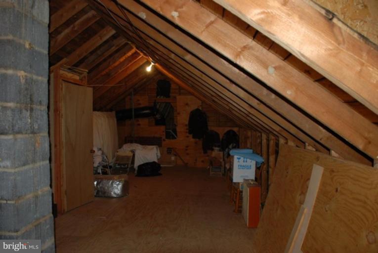 17341 Waterloo Road Amissville, VA 20106 - Photo 15 of 29 Walk up attic view#2
