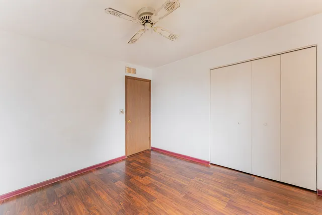 $279,000 | 9724 West Creek Road, Unit B2, Palos Park, IL 60464