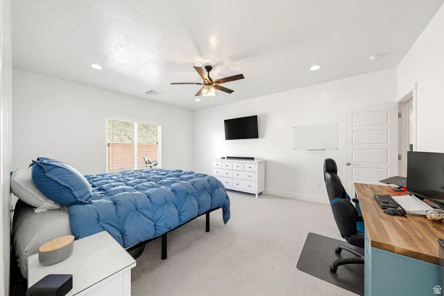 5963 Flattop Drive St. George, UT 84790 - Photo 20 of 45 Spacious room with white walls and light-colored carpeting