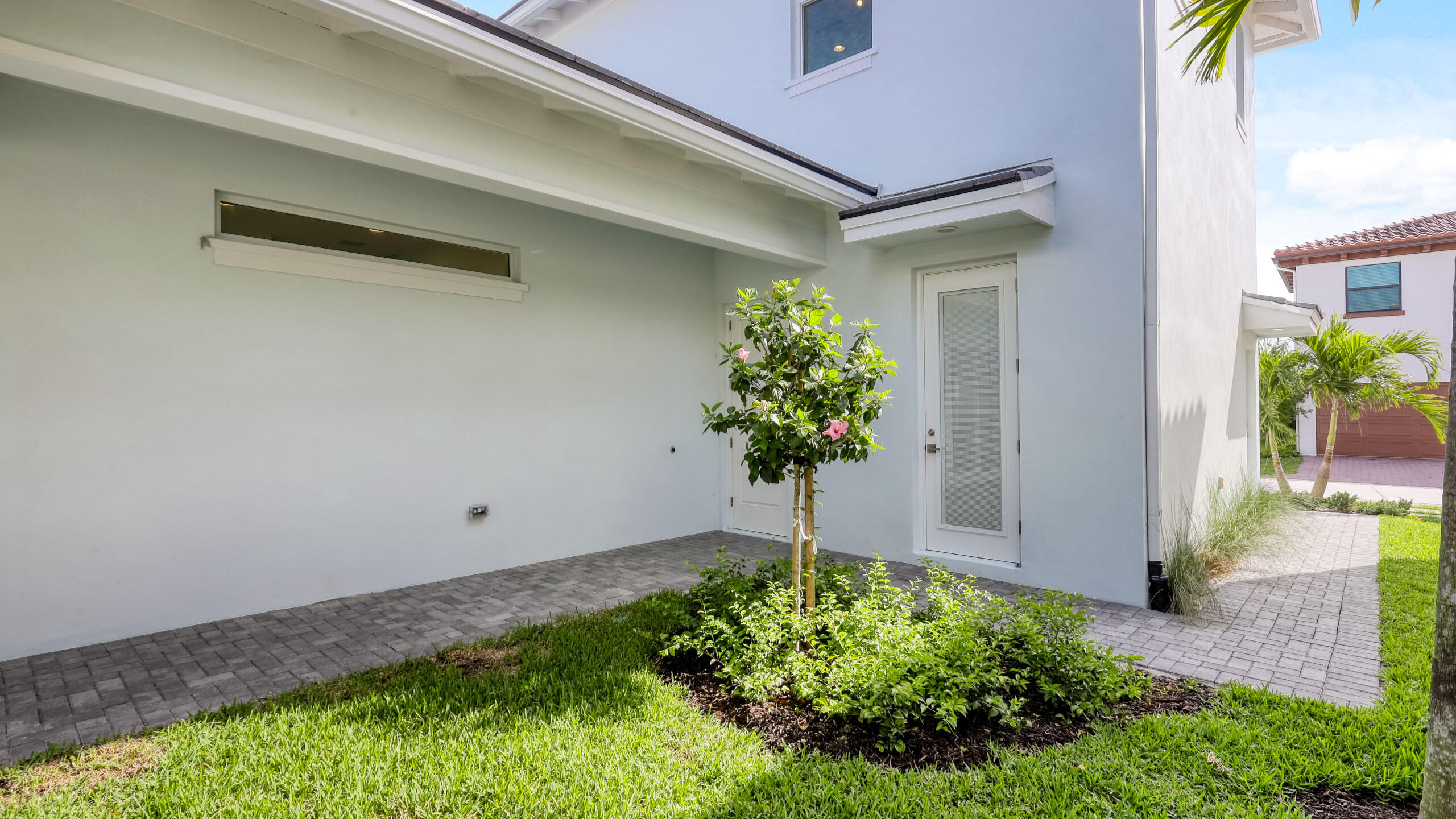 13150 Alton Road Palm Beach Gardens, FL 33418 - Photo 42 of 45 Loggia