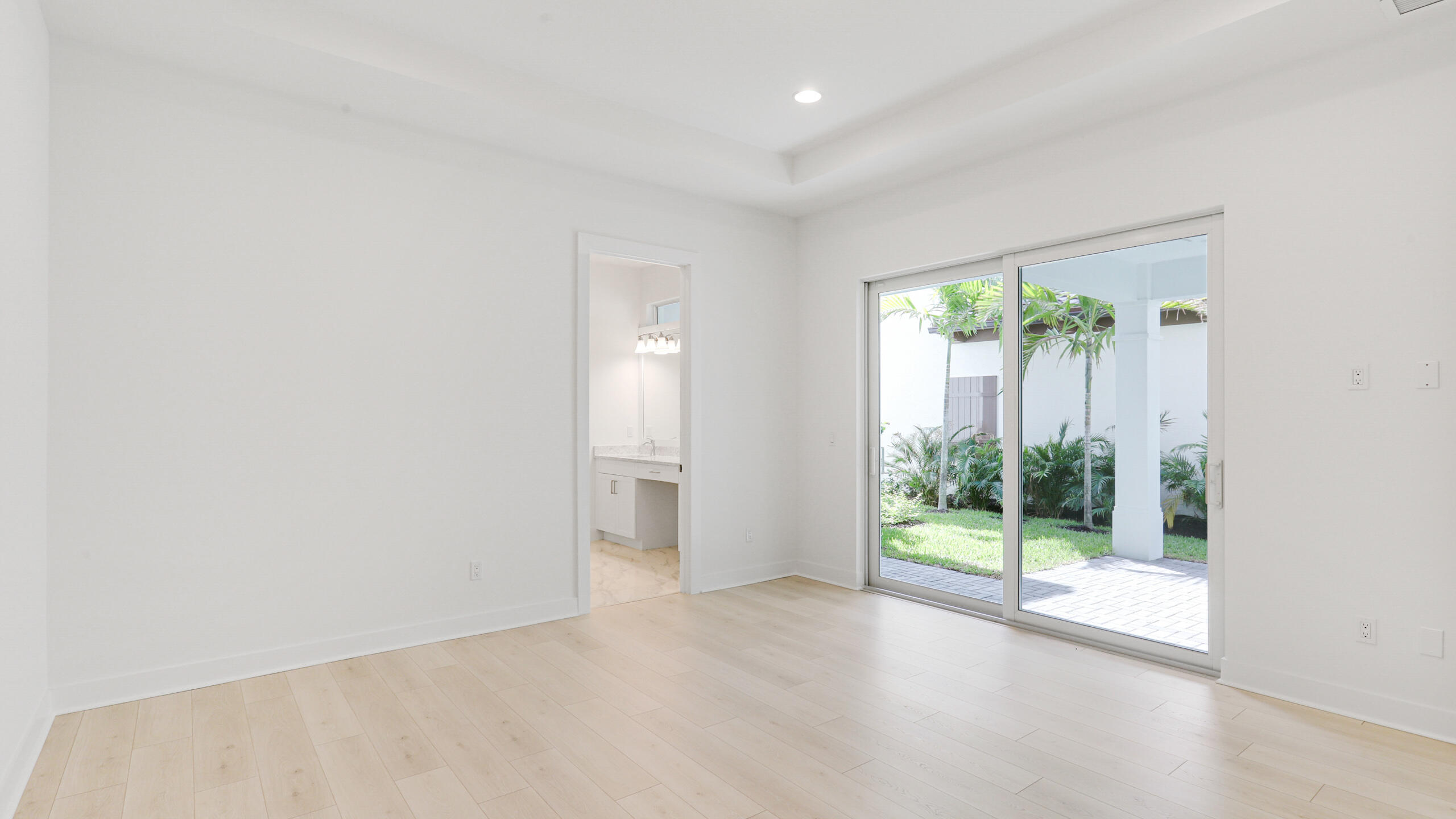 13150 Alton Road Palm Beach Gardens, FL 33418 - Photo 10 of 45 Owner's Suite