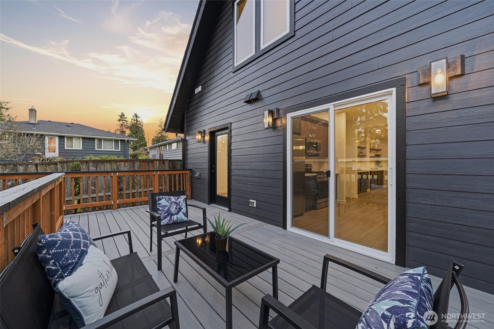 3708 Schmitz Avenue Southwest Seattle, WA 98116 - Photo 18 of 40