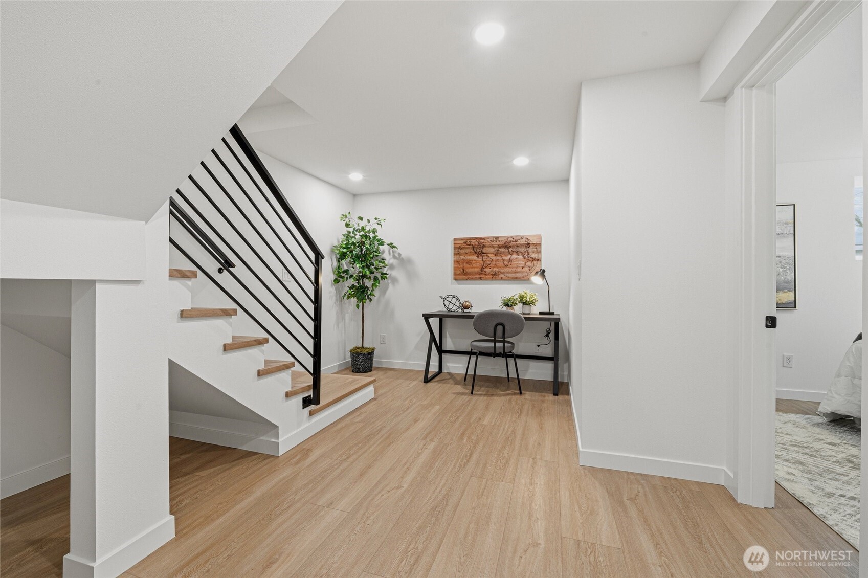 3708 Schmitz Avenue Southwest Seattle, WA 98116 - Photo 28 of 40