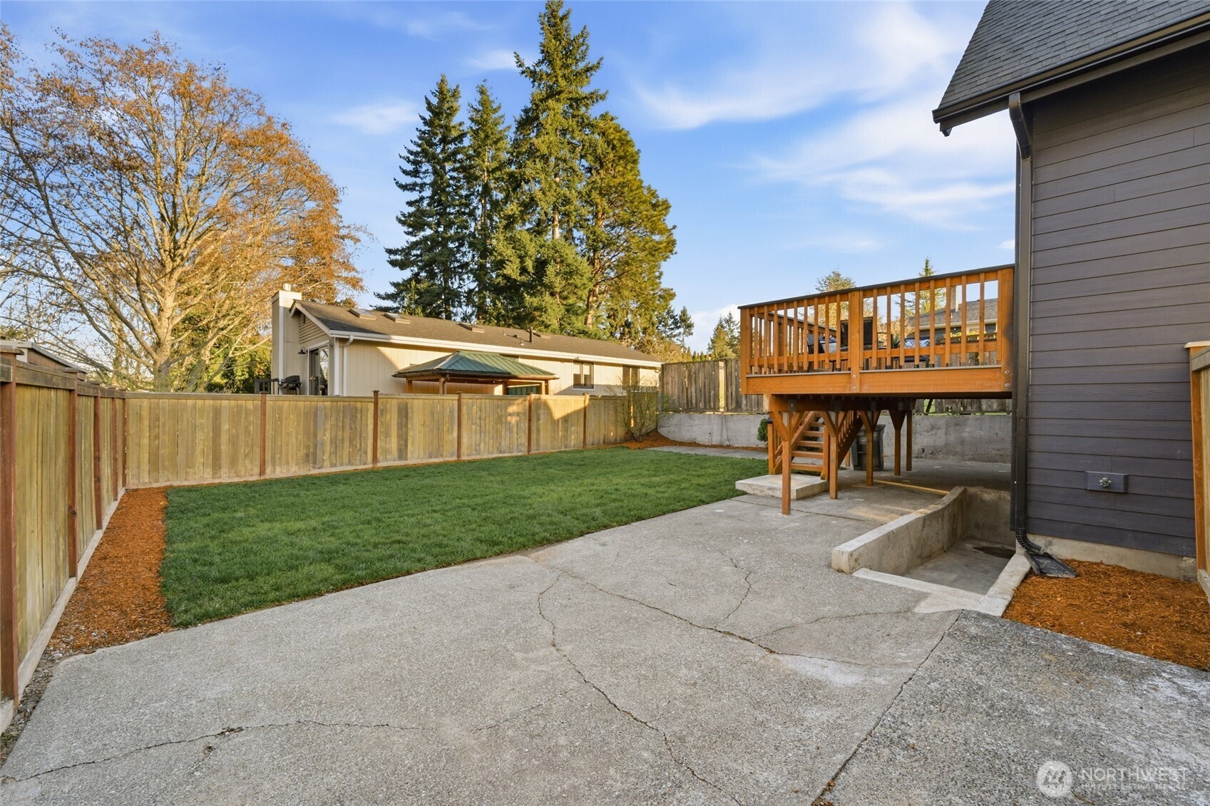 3708 Schmitz Avenue Southwest Seattle, WA 98116 - Photo 38 of 40