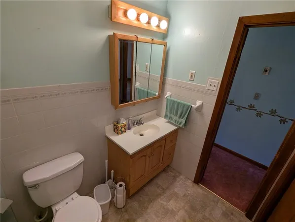 $225,000 | 206 Hiawatha Avenue, Hiawatha, KS 66434