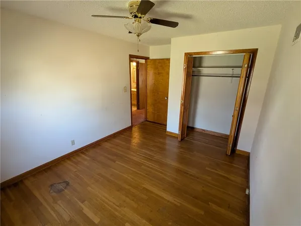 $225,000 | 206 Hiawatha Avenue, Hiawatha, KS 66434