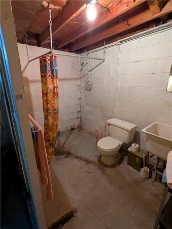 $225,000 | 206 Hiawatha Avenue, Hiawatha, KS 66434